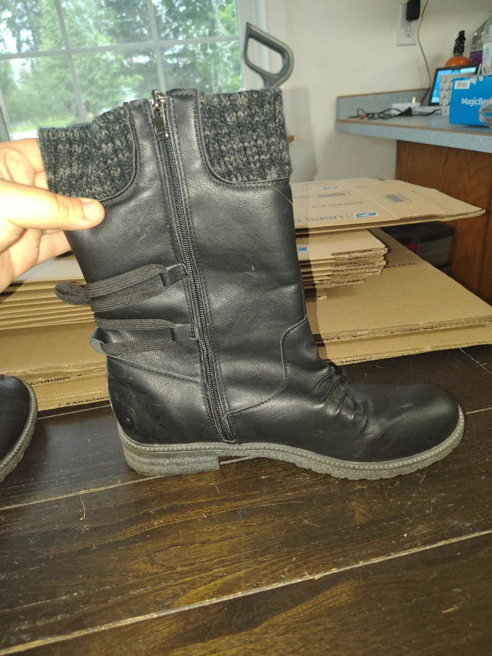 Black Leather Winter Ankle Boots with Knit Cuff